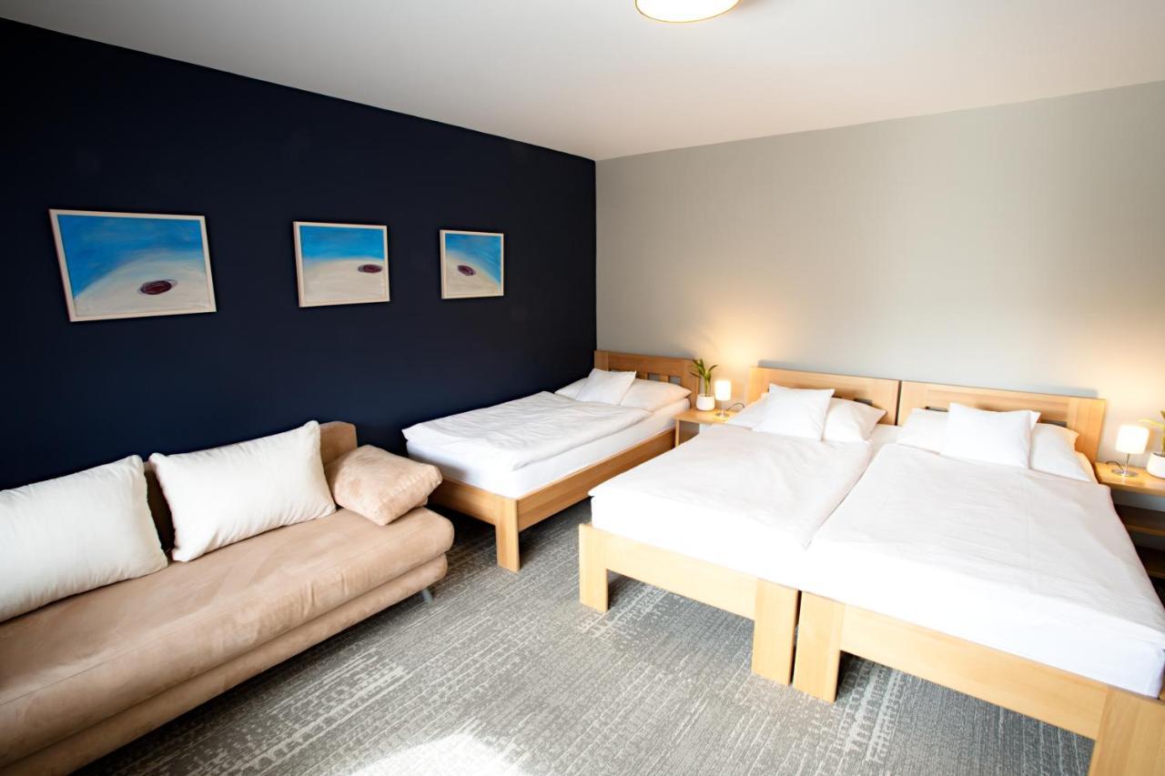 Apart Hotel Jablonec ยาโบลเนช นัด นิโซ ภายนอก รูปภาพ