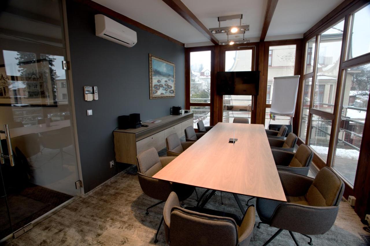 Apart Hotel Jablonec ยาโบลเนช นัด นิโซ ภายนอก รูปภาพ